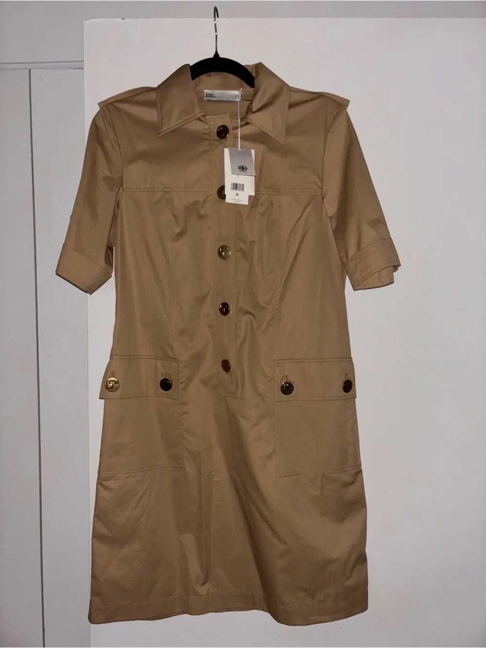 Tory Burch Short-Sleeve Trench Coat Dress in Safari Sand